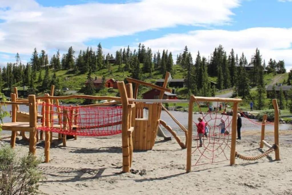 Leilighet Med Panoramautsikt Sjusjoen Innendors Parkering 外观 照片