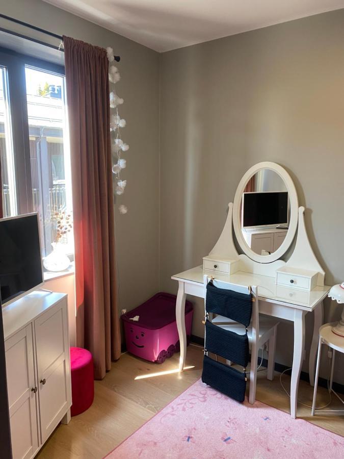 Leilighet Med Panoramautsikt Sjusjoen Innendors Parkering 外观 照片