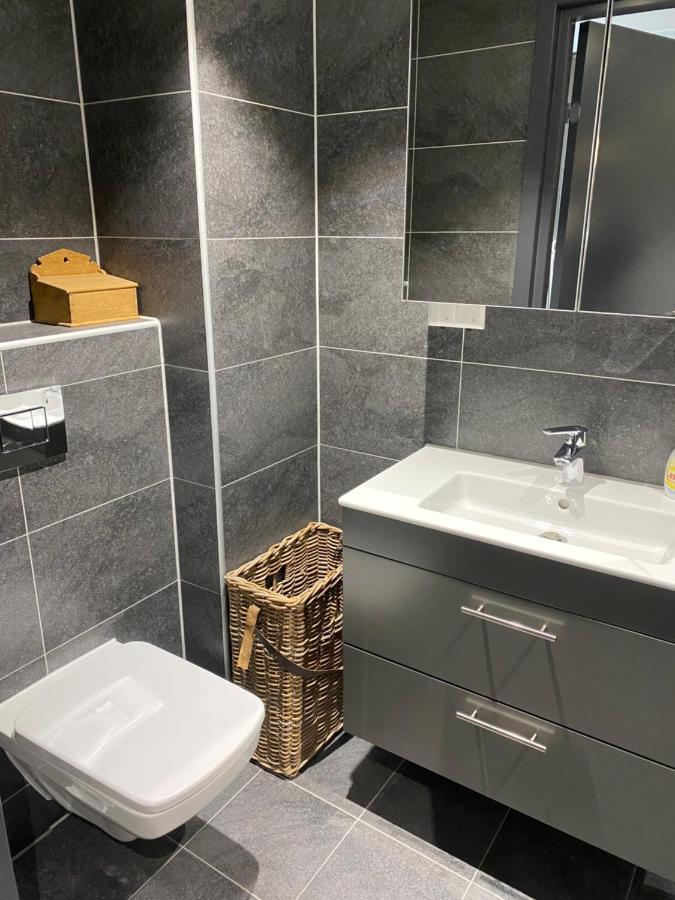 Leilighet Med Panoramautsikt Sjusjoen Innendors Parkering 外观 照片